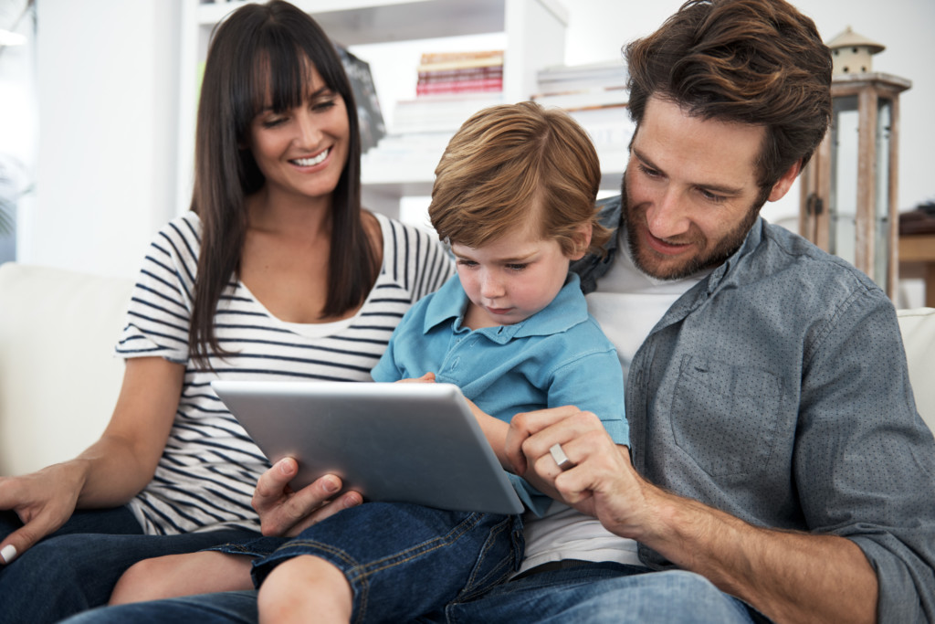 Raising Boys in the Digital Age - Boston Moms Blog