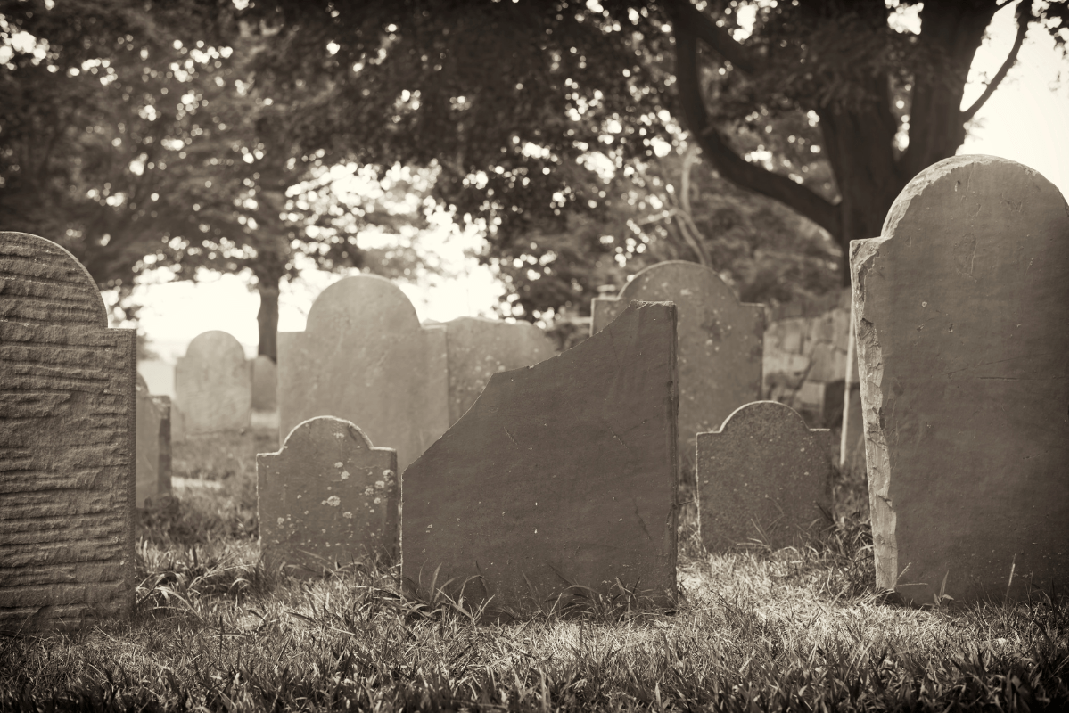 cemetery in Salem Massachusetts (best haunted tours in Boston)