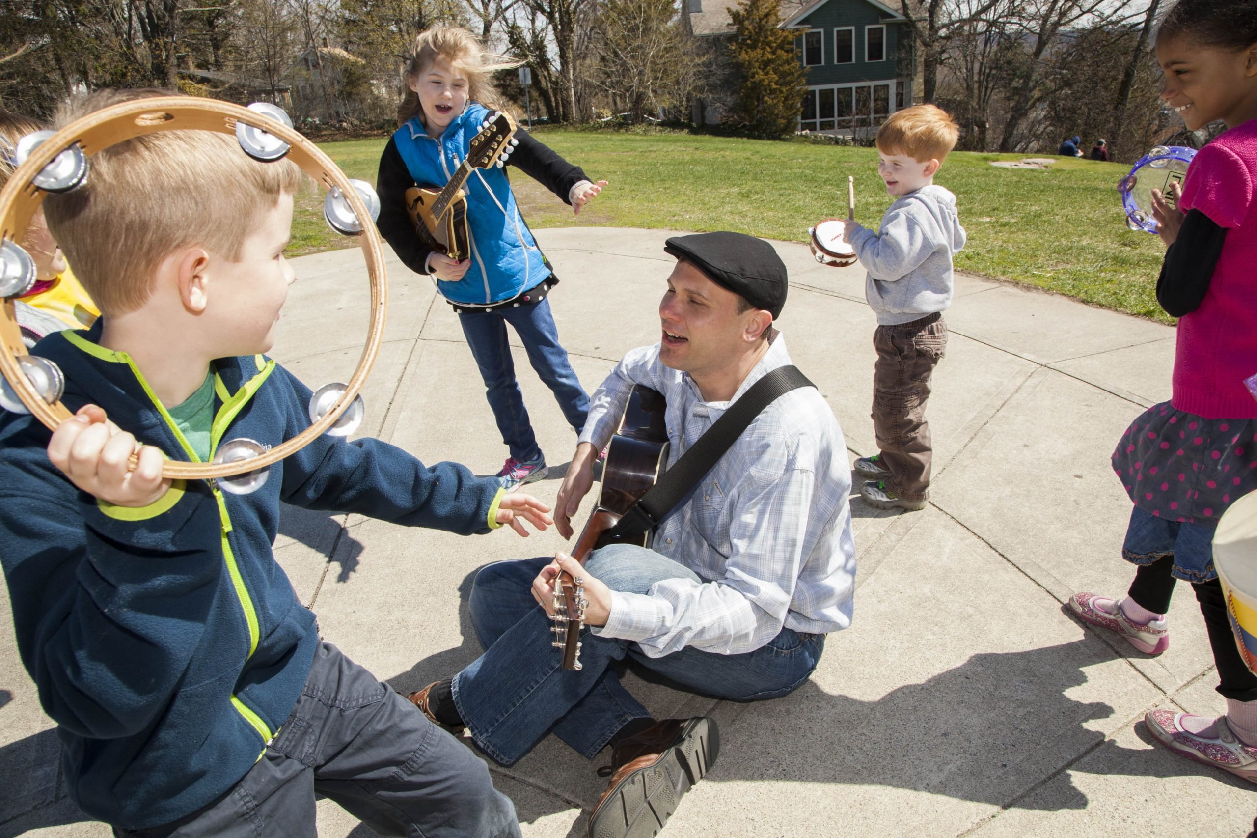 Alastair Moock, Boston children's musician