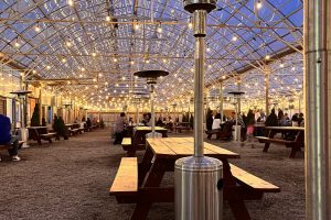 outdoor dining at Lookout Farm in Boston's suburbs